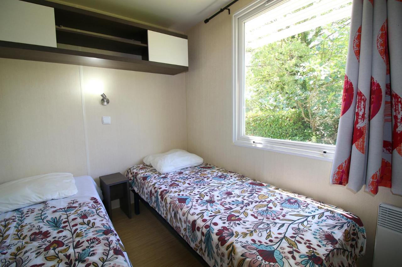Charmant Camping Familiale 3 Etoiles Vue 360 Plage Piscine A Debordement Empl Xxl Labeaume Exterior foto